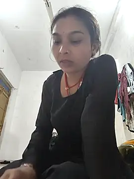 Cute Arushi online show from November 2025 01:23:02 PM