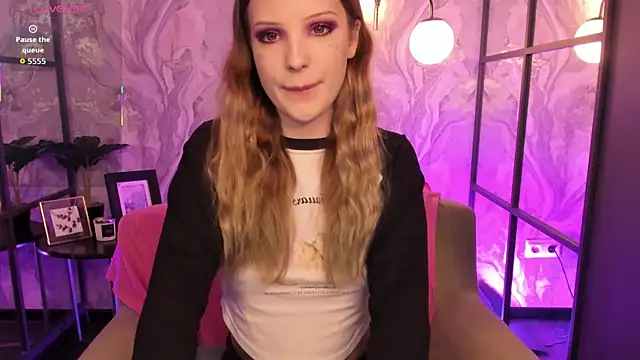 Iris Fresh online show from November 2025 09:15:01 PM