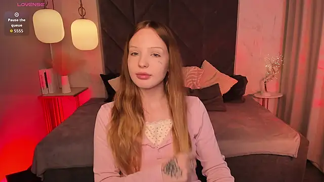 Iris Fresh online show from February 2026 09:03:01 PM