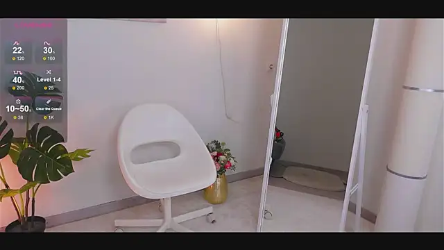 Snapshot of Helena_Amour chatting on November 2025 06:50:01 AM Helena Amour online show from November 2025 06:50:01 AM