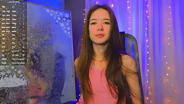 tinyanie online show from December 2025 06:07:01 AM