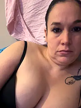 Girlysensuelle online show from November 2025 08:40:01 AM