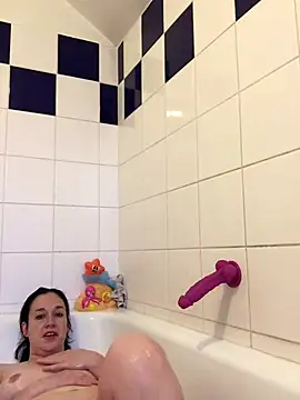 Girlysensuelle online show from November 2025 08:30:01 AM