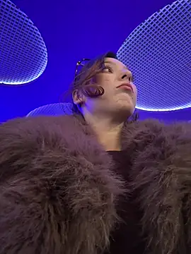 LilluKatten online show from March 2026 01:19:02 PM