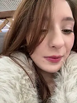 LilluKatten online show from December 2025 09:26:01 AM