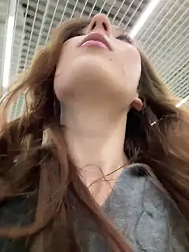 LilluKatten online show from March 2026 12:21:01 PM