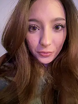 LilluKatten online show from April 2026 10:11:02 AM