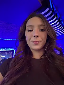 LilluKatten online show from February 2026 10:45:02 AM