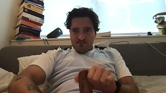 Snapshot of dutchpieter95 chatting on April 2026 12:51:02 PM dutchpieter95 online show from April 2026 12:51:02 PM