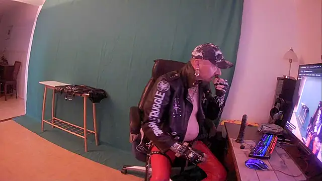 NahkaSami online show from November 2025 11:16:02 AM