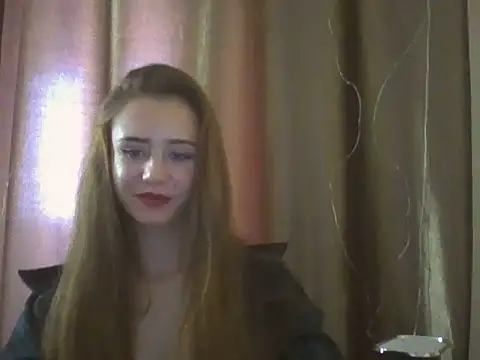 MyLittle Flame online show from April 2026 12:07:02 PM