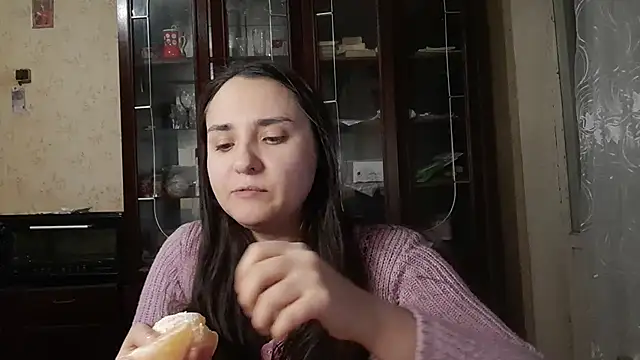 Snapshot of VoulezVous_Angel chatting on February 2026 01:27:02 AM VoulezVous Angel online show from February 2026 01:27:02 AM