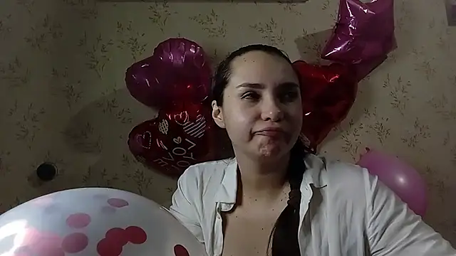 Snapshot of VoulezVous_Angel chatting on February 2026 04:23:01 AM VoulezVous Angel online show from February 2026 04:23:01 AM