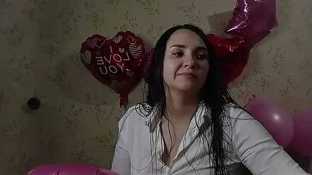 Snapshot of VoulezVous_Angel chatting on February 2026 01:49:02 AM VoulezVous Angel online show from February 2026 01:49:02 AM