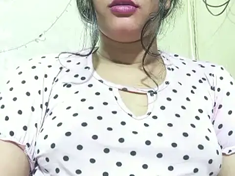 Nancy queen001 online show from November 2025 08:45:01 PM