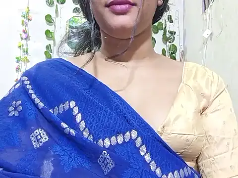 Nancy queen001 online show from November 2025 05:13:02 PM