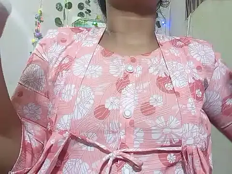 Nancy queen001 online show from November 2025 05:46:01 PM