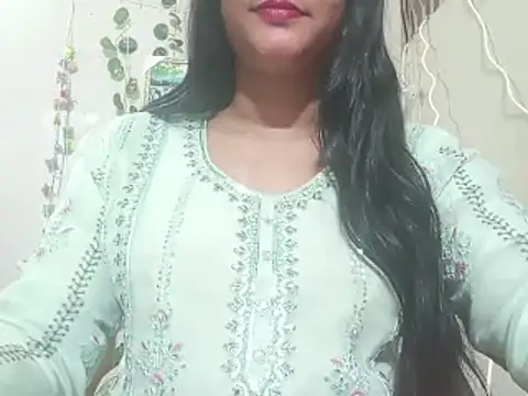 Nancy queen001 online show from December 2025 05:55:02 PM