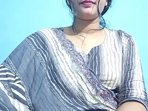 Nancy queen001 online show from January 2026 05:51:01 PM