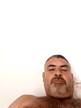 Ricardotarado online show from December 2025 01:37:02 PM