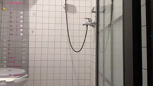 paopao-1314 online show from November 2025 05:17:01 PM