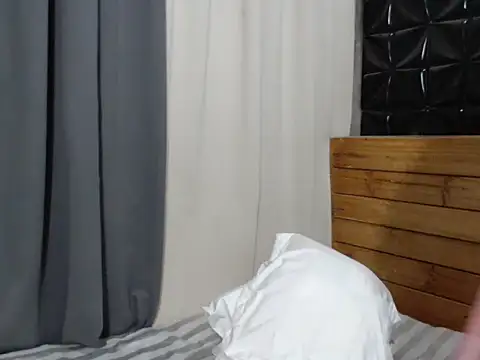 TheExoticJessa online show from November 2025 01:58:02 PM