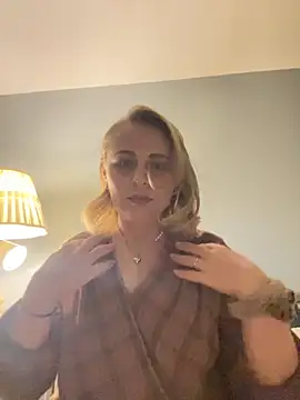 Snapshot of ToriLove777 chatting on November 2025 05:12:02 AM ToriLove777 online show from November 2025 05:12:02 AM