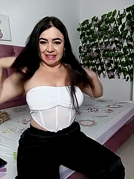 Snapshot of Candy69_ chatting on November 2025 02:28:02 PM Candy69 online show from November 2025 02:28:02 PM