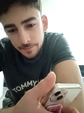 Snapshot of yasinesra757_ chatting on March 2026 02:46:02 PM yasinesra757 online show from March 2026 02:46:02 PM