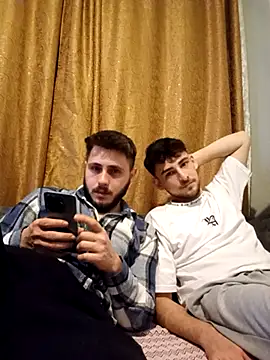 Snapshot of yasinesra757_ chatting on February 2026 02:32:01 AM yasinesra757 online show from February 2026 02:32:01 AM