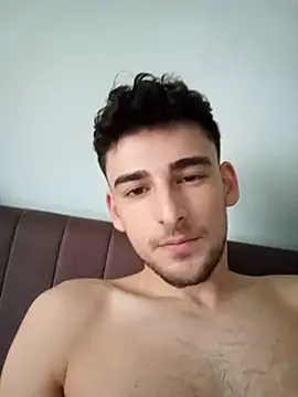 Snapshot of yasinesra757_ chatting on January 2026 12:11:02 PM yasinesra757 online show from January 2026 12:11:02 PM