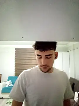 Snapshot of yasinesra757_ chatting on December 2025 03:14:02 PM yasinesra757 online show from December 2025 03:14:02 PM