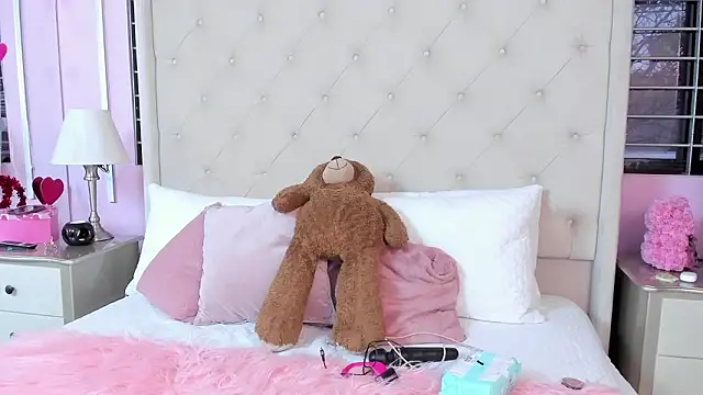 scarlett leblanc  online show from March 2026 11:58:02 AM