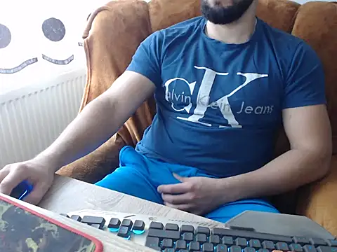 Snapshot of strongcoffee10 chatting on November 2025 01:26:02 PM strongcoffee10 online show from November 2025 01:26:02 PM