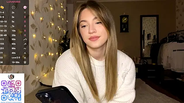 Snapshot of OrethaEredia chatting on December 2025 05:06:01 PM OrethaEredia online show from December 2025 05:06:01 PM