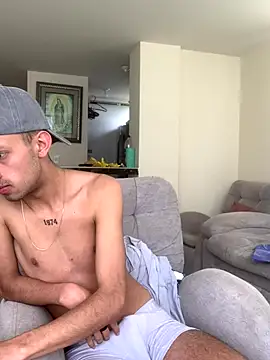 dylan drakee online show from October 2025 01:41:01 PM