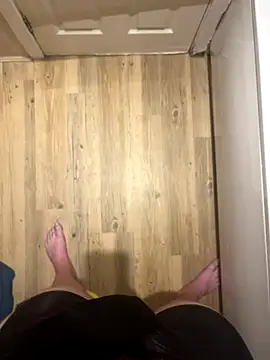 Snapshot of BenSmith19 chatting on October 2025 05:10:01 PM BenSmith19 online show from October 2025 05:10:01 PM