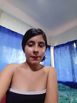 Snapshot of CuteMiaaaaa chatting on November 2025 08:01:02 PM CuteMiaaaaa online show from November 2025 08:01:02 PM