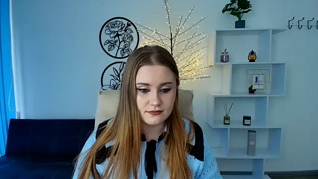 Snapshot of NinaSavkoo chatting on November 2025 12:53:02 PM NinaSavkoo online show from November 2025 12:53:02 PM