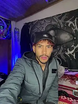 3v1l online show from November 2025 08:08:01 PM