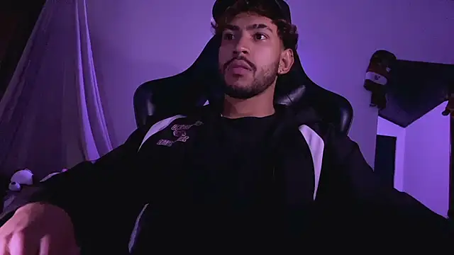 3v1l online show from November 2025 10:09:02 PM