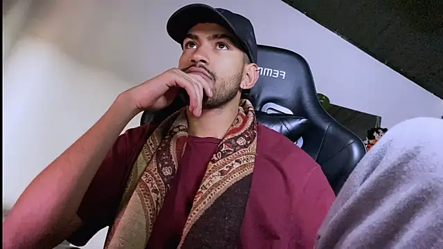 3v1l online show from December 2025 07:51:02 PM