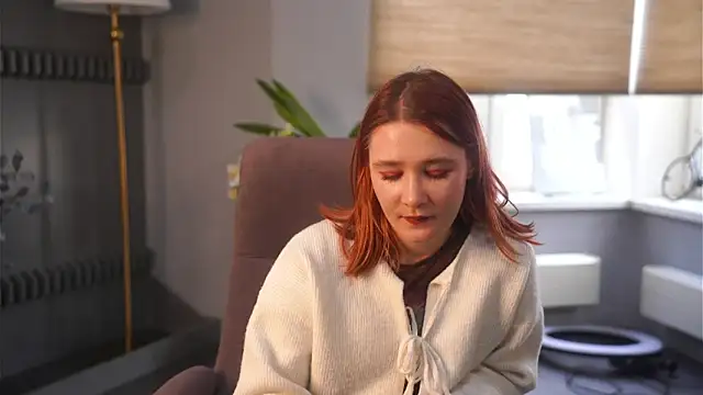 ChangCupp online show from October 2025 05:15:02 AM