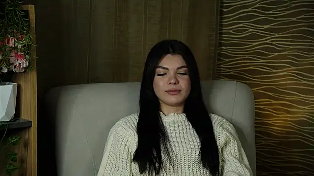 TarshaVrsery online show from November 2025 12:09:02 PM