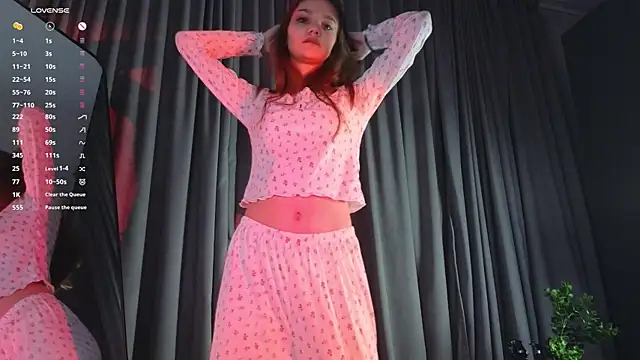 KarlaMagnett online show from December 2025 03:16:02 PM