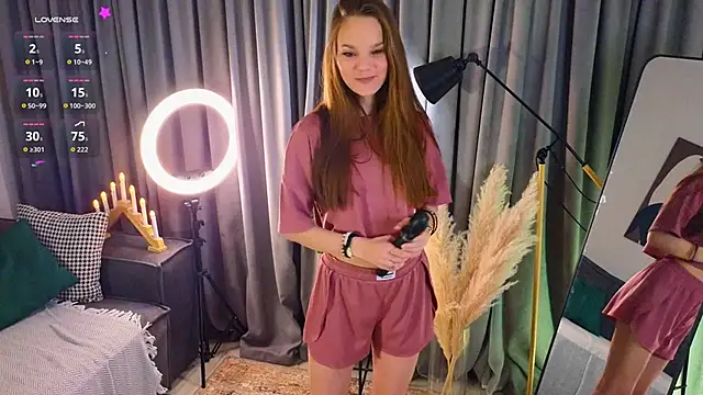 Snapshot of KarlaMagnett chatting on November 2025 03:23:01 PM KarlaMagnett online show from November 2025 03:23:01 PM