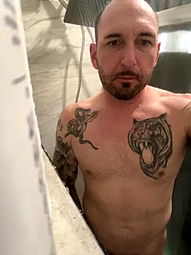 Snapshot of RobsBigD chatting on November 2025 02:15:02 AM RobsBigD online show from November 2025 02:15:02 AM