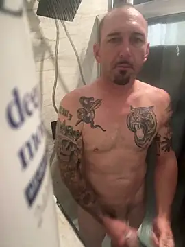 Snapshot of RobsBigD chatting on November 2025 07:35:02 AM RobsBigD online show from November 2025 07:35:02 AM