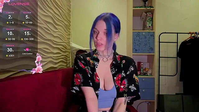 Snapshot of Marci_n chatting on November 2025 07:46:02 PM Marci n online show from November 2025 07:46:02 PM