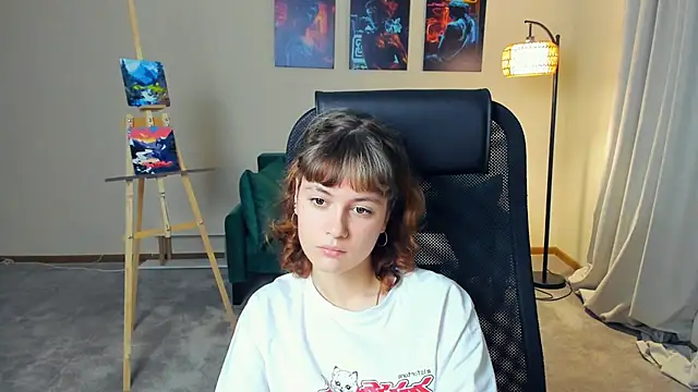 Snapshot of SharynMannes chatting on October 2025 01:52:01 PM SharynMannes online show from October 2025 01:52:01 PM